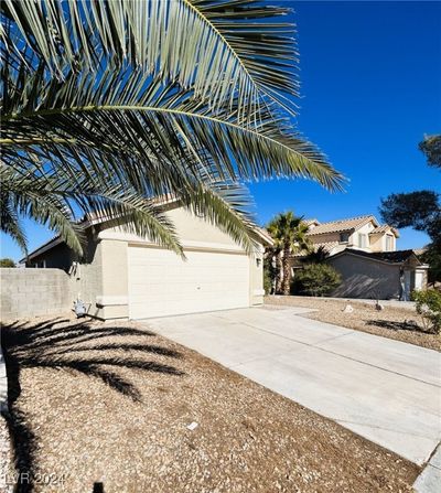 124 Winley Chase Avenue, House other with 3 bedrooms, 2 bathrooms and null parking in North Las Vegas NV | Image 2