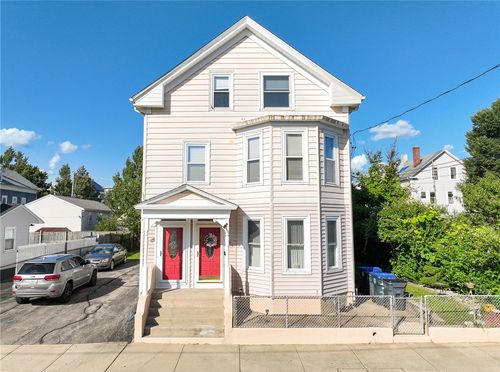 28 Mercy Street Street, Providence, RI, 02909 | Card Image