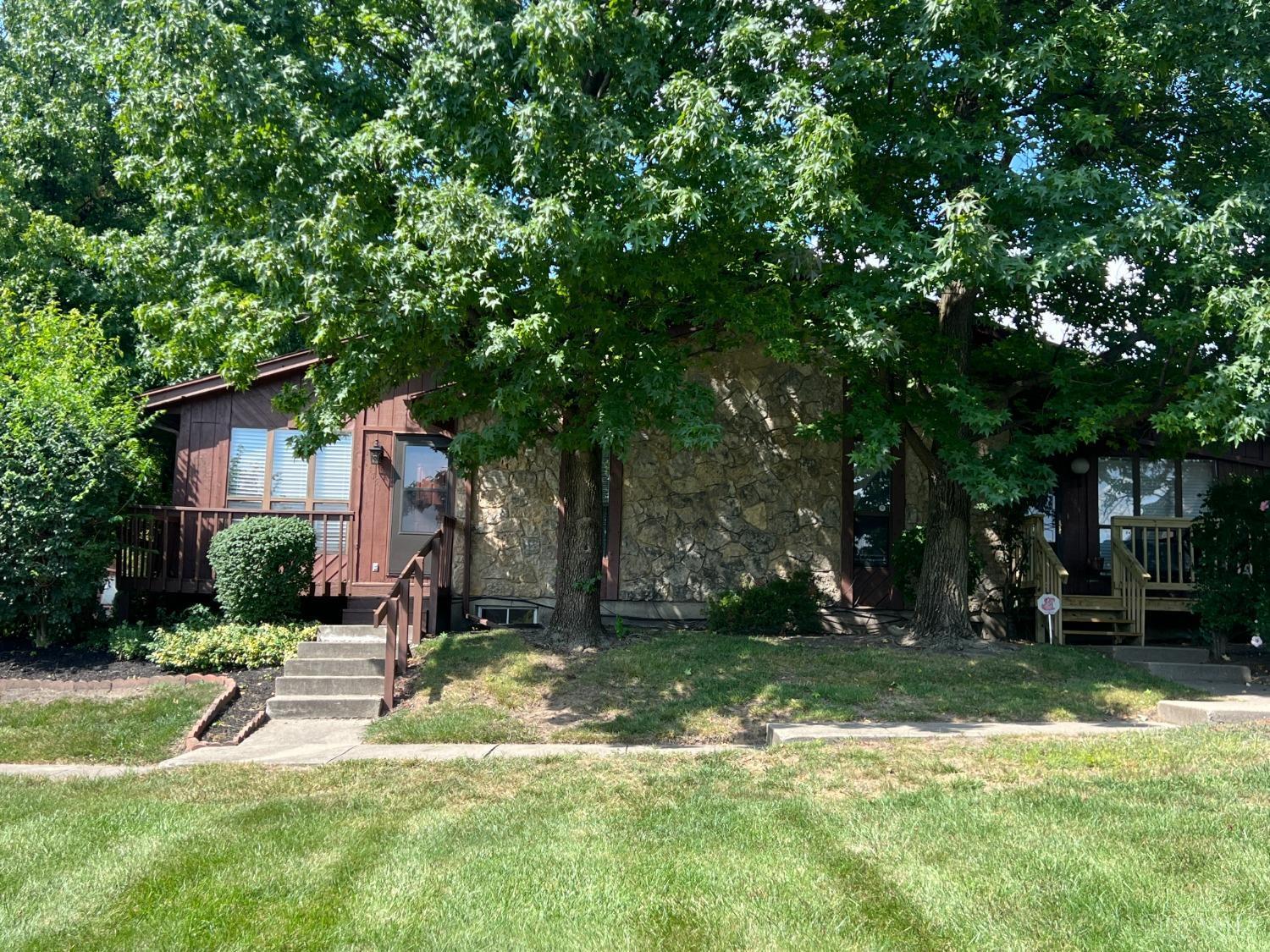 Caprice Dr, Middletown, OH 45044