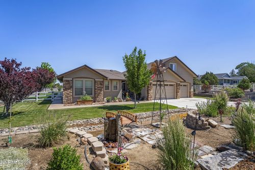 1922 Wiseman Ln, Gardnerville, NV, 89410-7817 | Card Image