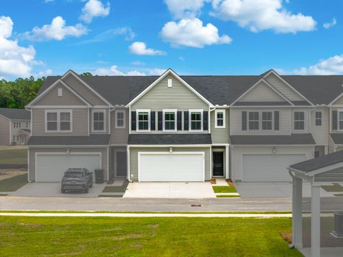 127 Blowing Leaf Ln, Summerville, SC, 29483-8002 | Card Image