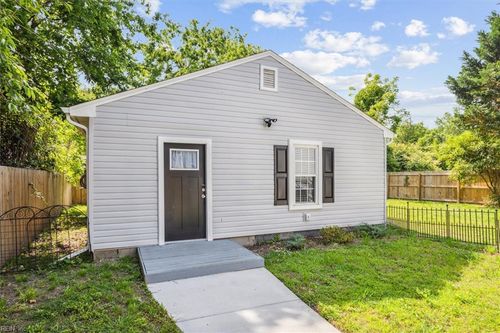 2-250 N Fourth St, Hampton, VA, 23664-1439 | Card Image