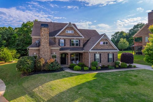 112 Murdock Ln, Greer, SC, 29651-2324 | Card Image