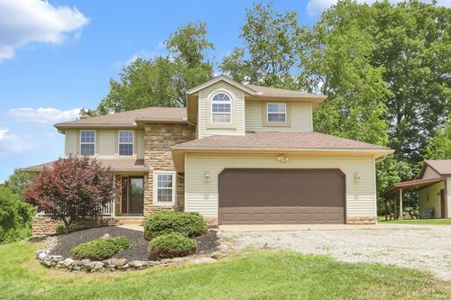 8258 Lancaster Rd, Hebron, OH, 43025-9644 | Card Image