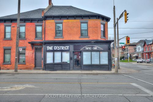 61 Barton St E, Hamilton, ON, L8L2V7 | Card Image