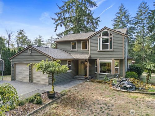 8610 Long Lake Rd Se, Port Orchard, WA, 98367-9069 | Card Image