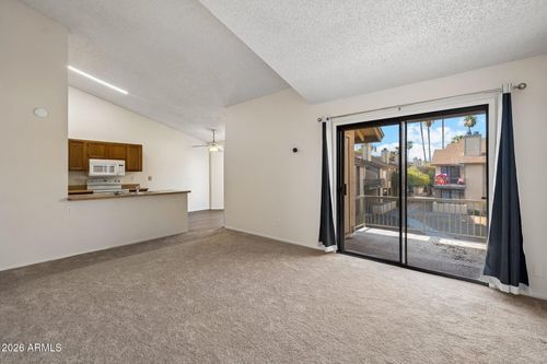 239-5236 W Peoria Ave, Glendale, AZ, 85302-1621 | Card Image