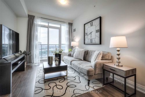 1811-7171 Yonge St, Thornhill, ON, L3T0C5 | Card Image