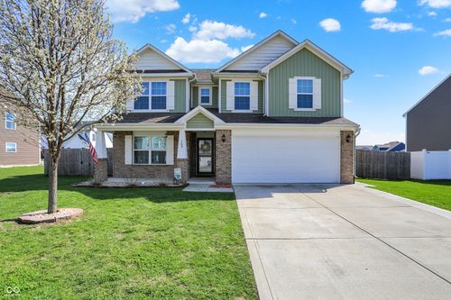 109 N Raymond Ave, Trafalgar, IN, 46181-9316 | Card Image