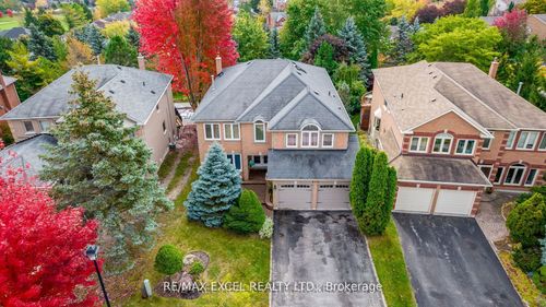 main-316 Alex Doner Dr, Newmarket, ON, L3X1G4 | Card Image