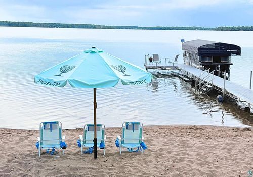 36318 Lakeland Rd, Sturgeon Lake, MN, 55783-3525 | Card Image