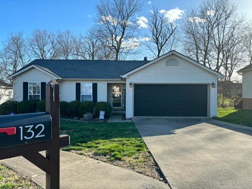 132 Yorkshire Dr, Lawrenceburg, KY, 40342-1925 | Card Image