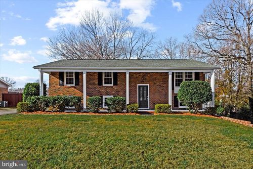 611 Edwards Dr, FREDERICKSBURG, VA, 22405-2206 | Card Image