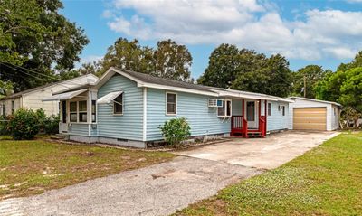 704 35th St W, House other with 2 bedrooms, 1 bathrooms and null parking in Bradenton FL | Image 2