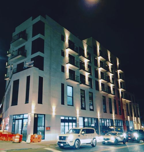 6f-150-02 Northern Blvd, Flushing, NY, 11354-3847 | Card Image