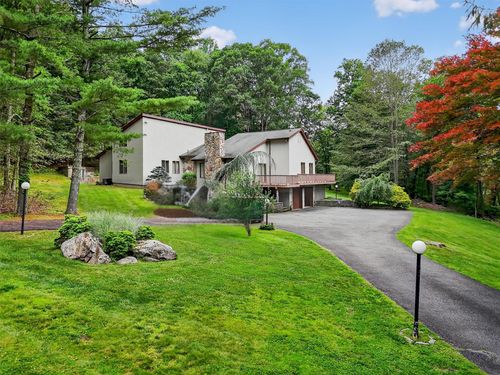 35 Greenlawn Rd, Amawalk, NY, 10501-1504 | Card Image