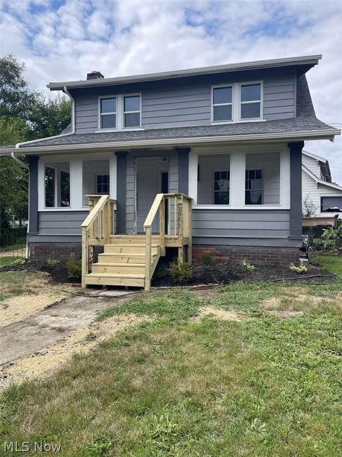 1273 Pondview Ave, Akron, OH, 44305-3340 | Card Image