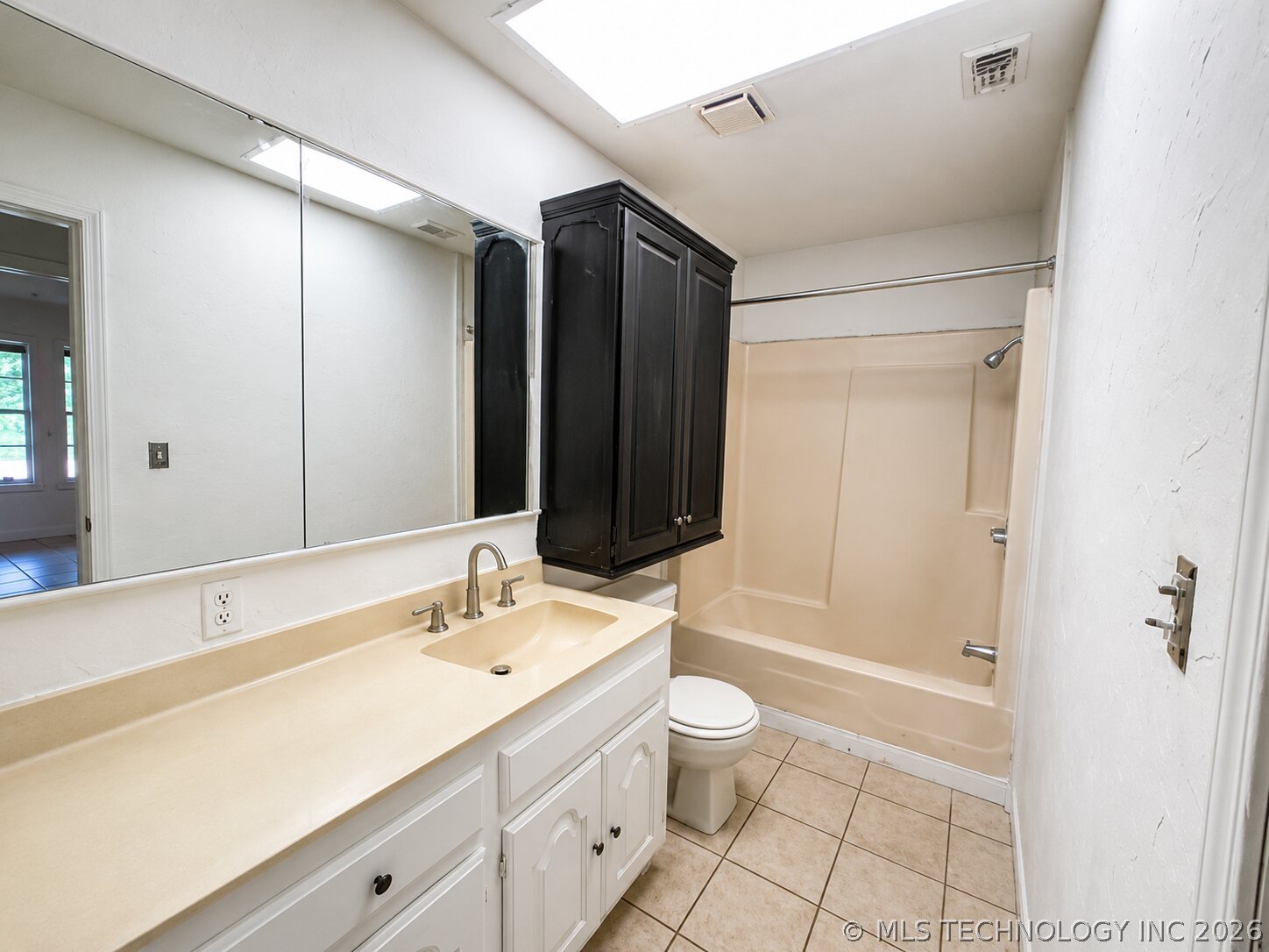 Residential Lease in Cartwright 4