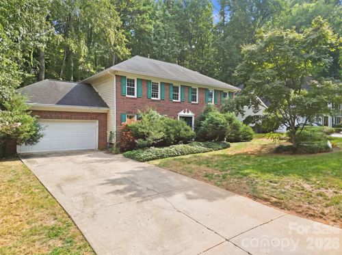 12417 Angel Oak Dr, Huntersville, NC, 28078-9164 | Card Image
