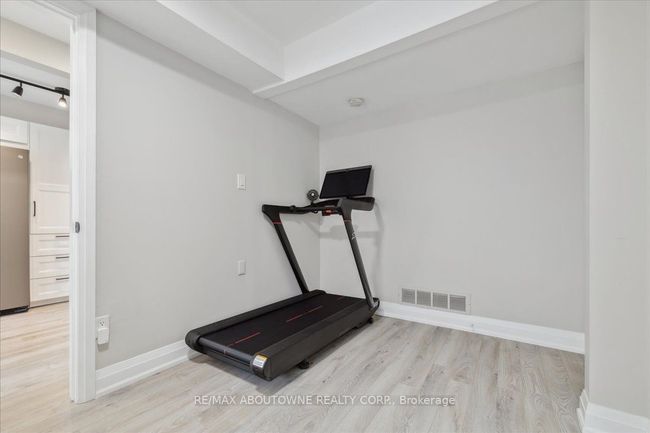 123 - 2110 Cleaver Ave, Condo with 2 bedrooms, 1 bathrooms and null parking in Burlington ON | Image 26