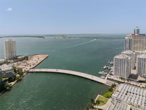 5309-495 Brickell Ave, Miami, FL, 33131 | Card Image