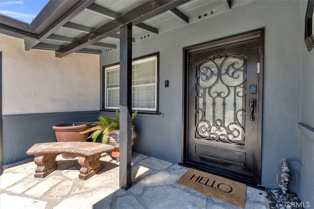 Residential in West Hills 4