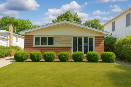 5008 Culver St, Skokie, IL, 60077-1004 | Card Image