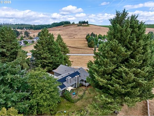 8166 Saghalie Dr S, Salem, OR, 97306-9719 | Card Image
