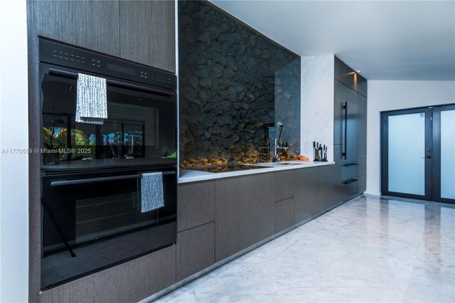 7805 Noremac Ave, House other with 3 bedrooms, 5 bathrooms and null parking in Miami Beach FL | Image 15