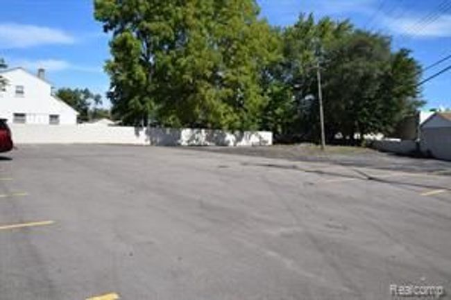 13760 Dix Toledo Rd, Home with 0 bedrooms, 0 bathrooms and null parking in Southgate MI | Image 31