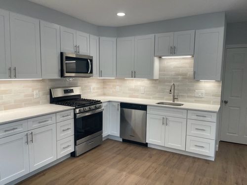 2-16 Jason St, Arlington, MA, 02476-6409 | Card Image