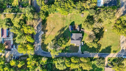 2018 S Inwood St, Sherman, TX, 75090-8926 | Card Image