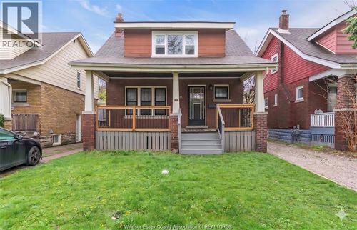 418 Rankin Ave, Windsor, ON, N9B2R7 | Card Image