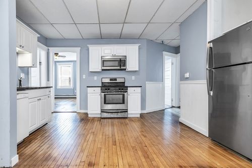 3b-56 Ward St, Salem, MA, 01970-5030 | Card Image