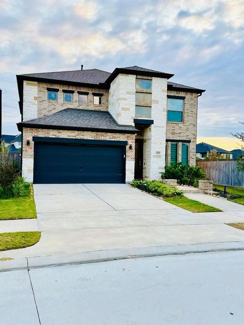 18531 Wolf Mountain Ln, Cypress, TX, 77433-4232 | Card Image