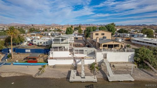 326 Krueger Ln, Bullhead City, AZ, 86429-5416 | Card Image