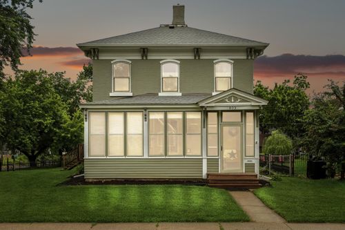 803 3rd St, Hudson, WI, 54016-1636 | Card Image