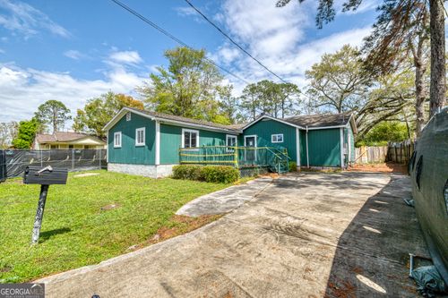 609 Jones St, Valdosta, GA, 31601-4865 | Card Image