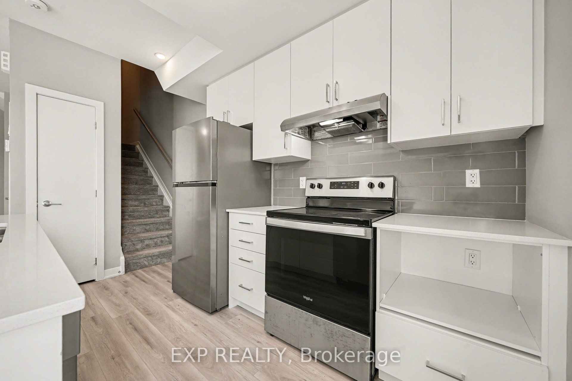Residential Lease in Orleans - Cumberland and Area 4
