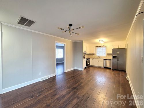 332 Clover Hitch Dr, Charlotte, NC, 28215-1505 | Card Image