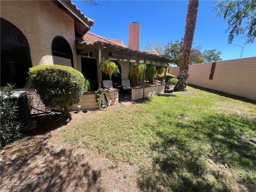 2853 Laguna Dulce Way, Las Vegas, NV, 89121-3911 | Card Image