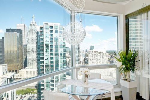 3604-10 Yonge St, Toronto, ON, M5E1R4 | Card Image