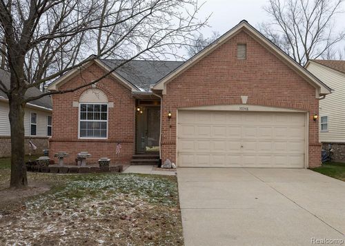 30348 Vassar Street, Livonia, MI, 48152 | Card Image