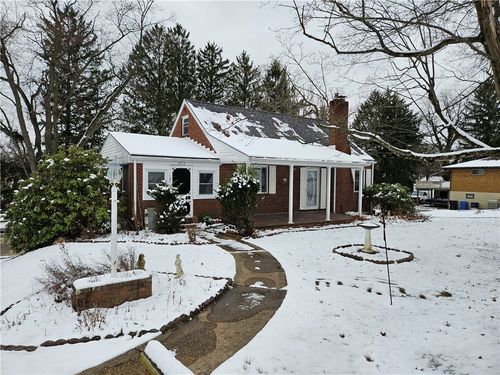 471 Kimlyn Ave, North Huntingdon, PA, 15642-1920 | Card Image