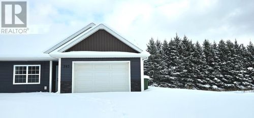 203 Stanmol Dr, Charlottetown, PE, C1E3T9 | Card Image