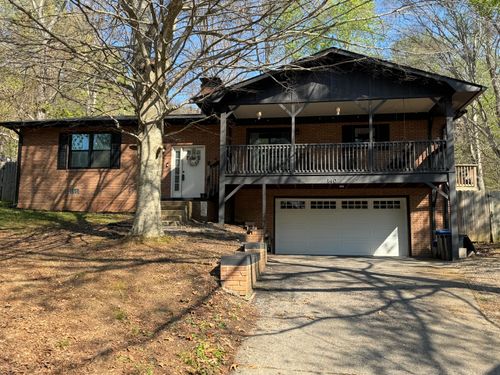 140 Teague Ln, Jacksboro, TN, 37757-2043 | Card Image