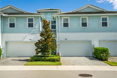 4829 Pointe Midtown Road, Townhouse with 3 bedrooms, 2 bathrooms and null parking in Palm Beach Gardens FL | Image 2