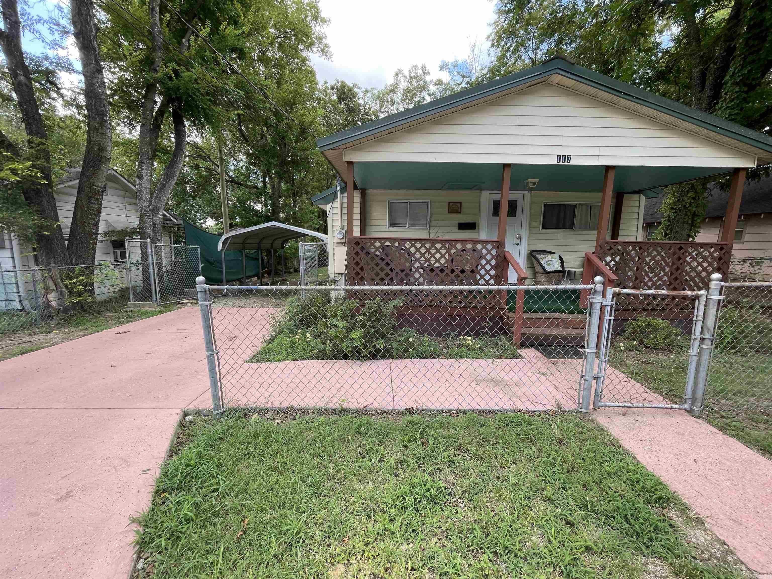 Noles St, Hot Springs National Park, AR 71913 #1