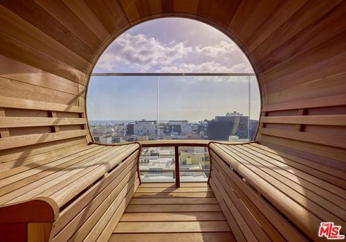 ph-815-700 Broadway, Santa Monica, CA, 90401-3179 | Card Image