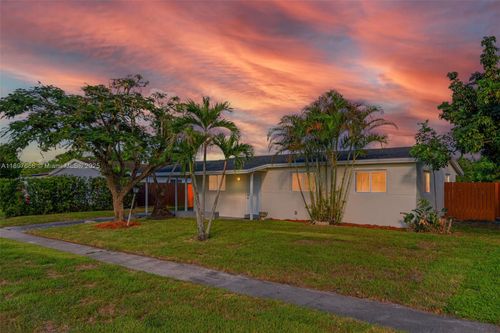 432 Sw 64th Ter, Margate, FL, 33068-1522 | Card Image